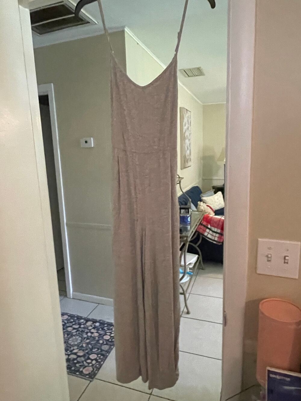 Women’s Forever 21 Gray Romper Size Medium